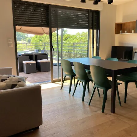 Au Coeur Du Bassin D'Arcachon,Tres Bel Appartement Avec Terrasse Audenge Exterior photo